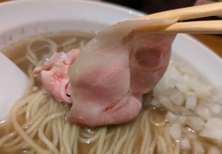 丿貫（へちかん）木更津店の煮干し蕎麦のチャーシュー