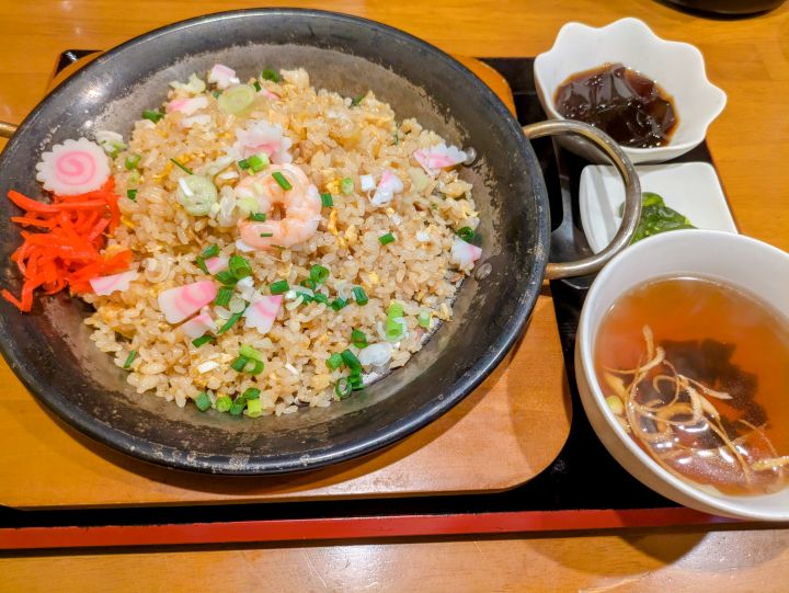 幸せのれんげ　五目炒飯　ランチセット