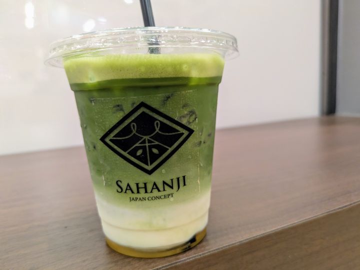 茶飯事(SAHANJI) 天空の抹茶45ラテ