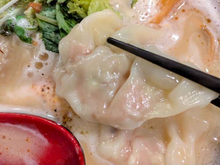 鶏白湯らぁめん　笹本爲次郎商店　ワンタン