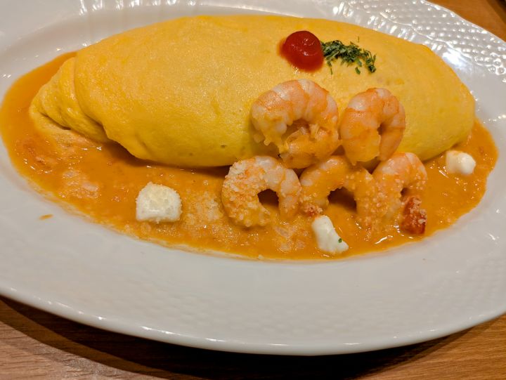 ららぽーとTOKYO-BAY　卵と私　たっぷり海老とモッツァレラのトマトクリーム