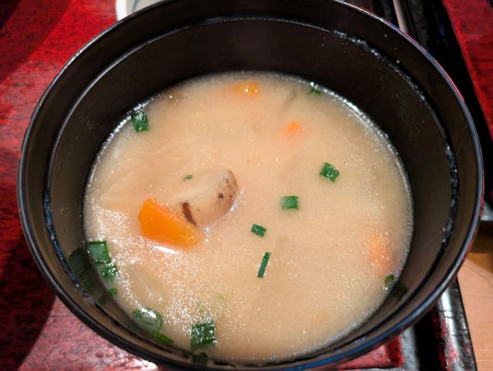 かつ波奈 木更津店 豚汁