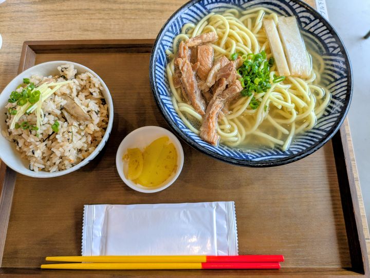 八重山そばとじゅーしーセット