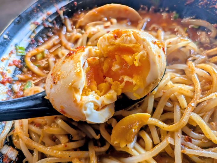 市原市 蠍ラーメンの半熟味玉